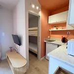 Pgh N40 Studio-cabine En Premiere Ligne & Parking *