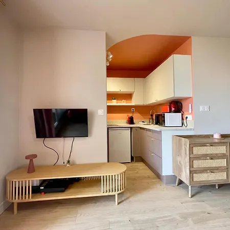 Pgh N40 Studio-cabine En Premiere Ligne & Parking Apartmán
